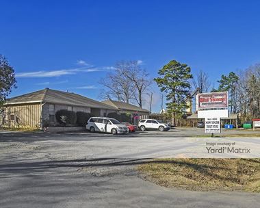 Storage Units for Rent available at 910 West Dixon Road, Little Rock, AR 72206