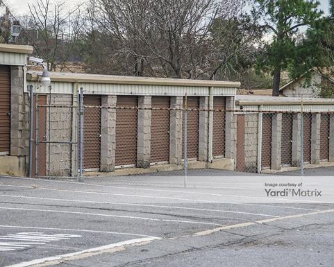 Source URL: https://cdnsc.rentcafe.com/dmslivecafe/3/1072414/1072414-1-3.jpg?width=-1&height=385&quality=80