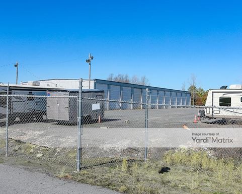 Source URL: https://cdnsc.rentcafe.com/dmslivecafe/3/1072418/1072418-1-4.jpg?width=-1&height=385&quality=80