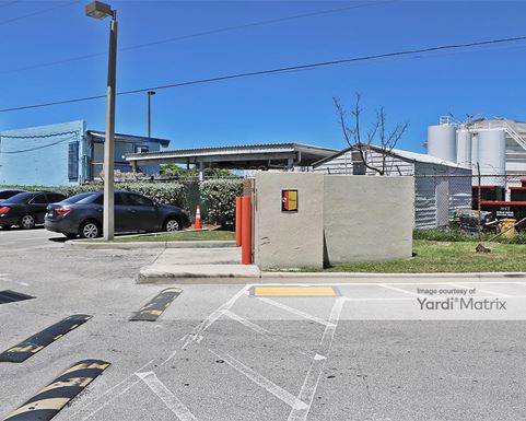 Source URL: https://cdnsc.rentcafe.com/dmslivecafe/3/1072433/1072433-1-4.jpg?width=-1&height=385&quality=80