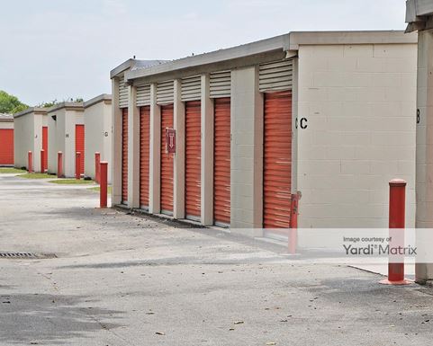 Source URL: https://cdnsc.rentcafe.com/dmslivecafe/3/1072435/1072435-1-2.jpg?width=-1&height=385&quality=80