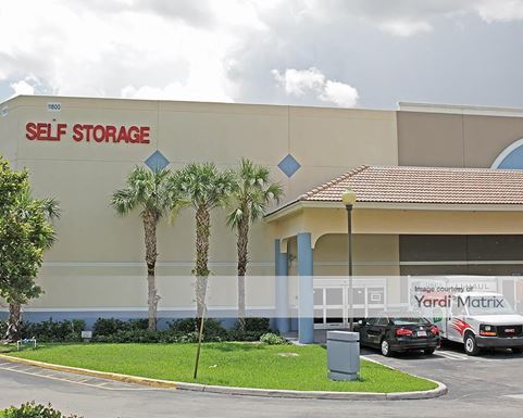 Source URL: https://cdnsc.rentcafe.com/dmslivecafe/3/1072442/1072442-1-4.jpg?width=-1&height=385&quality=80