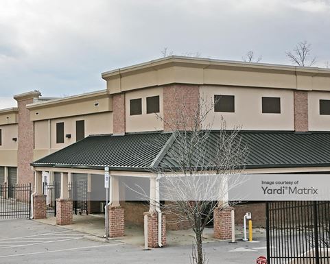 Source URL: https://cdnsc.rentcafe.com/dmslivecafe/3/1072485/1072485-1-4.jpg?width=-1&height=385&quality=80