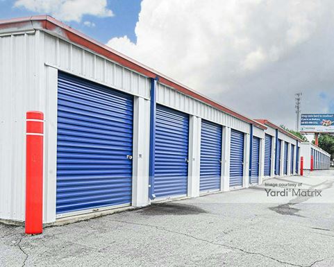 Source URL: https://cdnsc.rentcafe.com/dmslivecafe/3/1072487/1072487-1-3.jpg?width=-1&height=385&quality=80