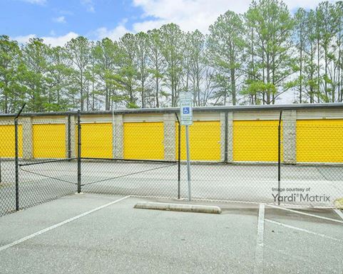 Source URL: https://cdnsc.rentcafe.com/dmslivecafe/3/1072499/1072499-1-2.jpg?width=-1&height=385&quality=80