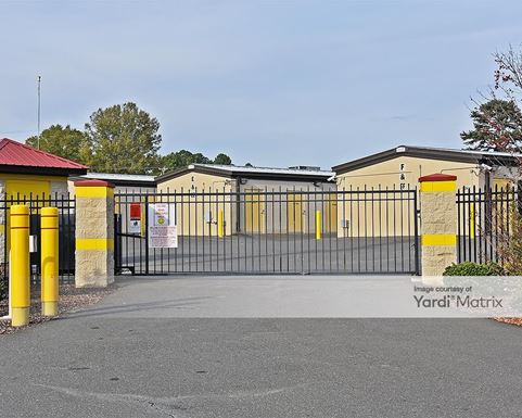 Source URL: https://cdnsc.rentcafe.com/dmslivecafe/3/1072503/1072503-1-3.jpg?width=-1&height=385&quality=80