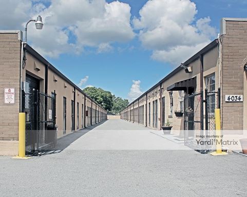 Source URL: https://cdnsc.rentcafe.com/dmslivecafe/3/1072528/1072528-1-2.jpg?width=-1&height=385&quality=80