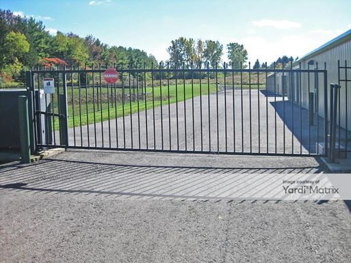 Source URL: https://cdnsc.rentcafe.com/dmslivecafe/3/1072580/1072580-1-2.jpg?width=-1&height=385&quality=80