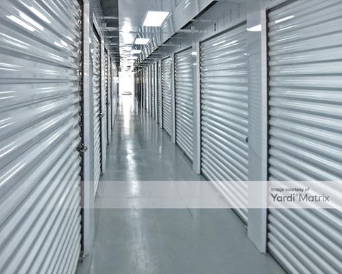 Source URL: https://cdnsc.rentcafe.com/dmslivecafe/3/1072580/1072580-1-4.jpg?width=-1&height=385&quality=80