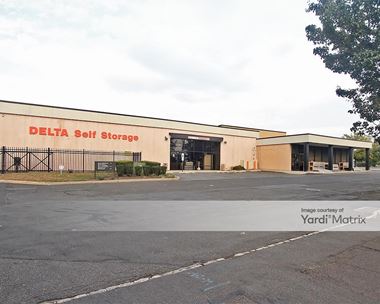 Storage Units for Rent available at 69-71 New Hook Road, Bayonne, NJ 07002