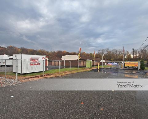 Source URL: https://cdnsc.rentcafe.com/dmslivecafe/3/1072597/1072597-1-2.jpg?width=-1&height=385&quality=80