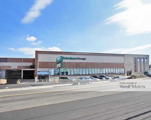 Source URL: https://cdnsc.rentcafe.com/dmslivecafe/3/1072602/1072602-1-2.jpg?width=-1&height=385&quality=80