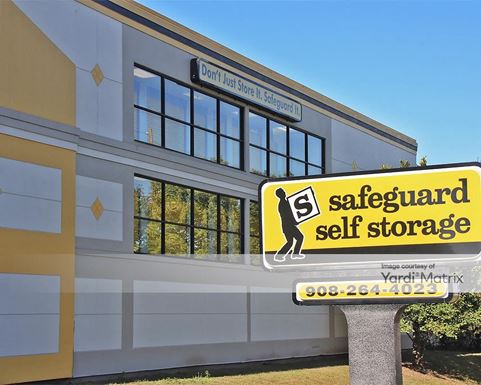 Source URL: https://cdnsc.rentcafe.com/dmslivecafe/3/1072607/1072607-1-3.jpg?width=-1&height=385&quality=80