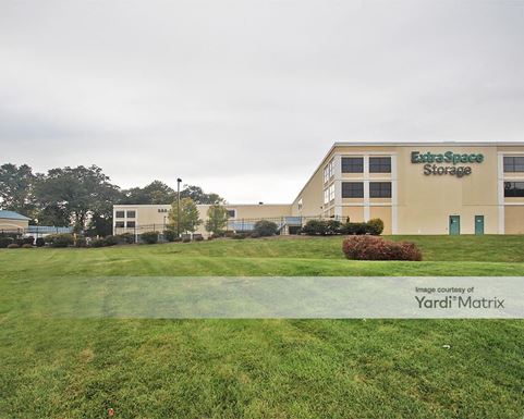 Source URL: https://cdnsc.rentcafe.com/dmslivecafe/3/1072612/1072612-1-4.jpg?width=-1&height=385&quality=80