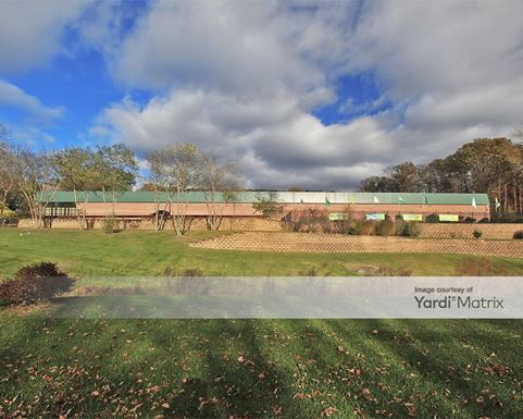 Source URL: https://cdnsc.rentcafe.com/dmslivecafe/3/1072615/1072615-1-4.jpg?width=-1&height=385&quality=80