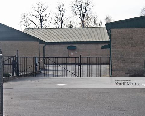 Source URL: https://cdnsc.rentcafe.com/dmslivecafe/3/1072620/1072620-1-5.jpg?width=-1&height=385&quality=80