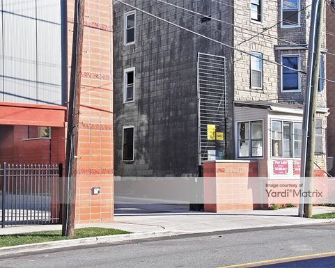 Source URL: https://cdnsc.rentcafe.com/dmslivecafe/3/1072630/1072630-1-4.jpg?width=-1&height=385&quality=80