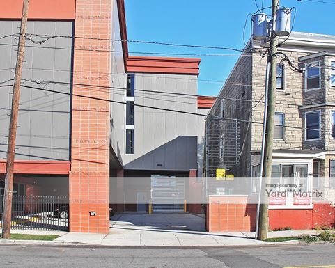 Source URL: https://cdnsc.rentcafe.com/dmslivecafe/3/1072630/1072630-1-5.jpg?width=-1&height=385&quality=80