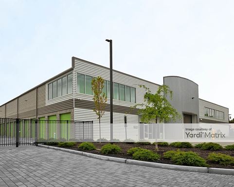 Source URL: https://cdnsc.rentcafe.com/dmslivecafe/3/1072635/1072635-1-2.jpg?width=-1&height=385&quality=80