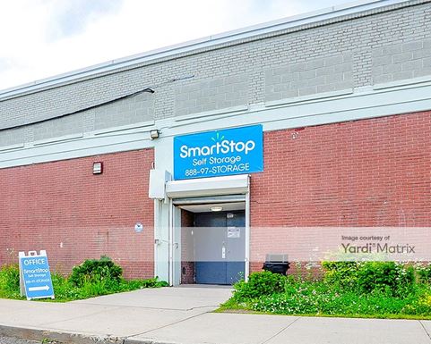 Source URL: https://cdnsc.rentcafe.com/dmslivecafe/3/1072642/1072642-1-2.jpg?width=-1&height=385&quality=80