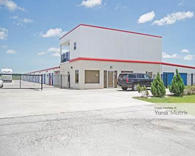 Storage Units for Rent available at 1515 Dickinson Avenue, Dickinson, TX 77539