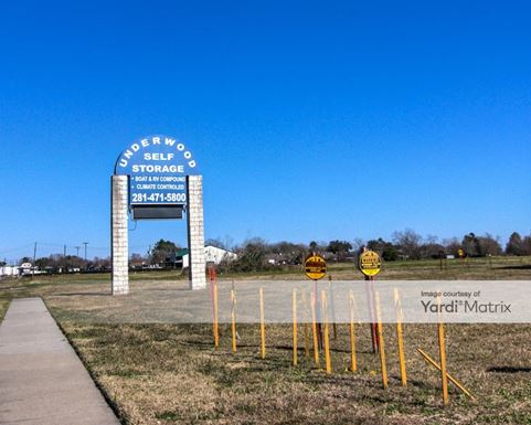 Source URL: https://cdnsc.rentcafe.com/dmslivecafe/3/1072659/1072659-1-2.jpg?width=-1&height=385&quality=80