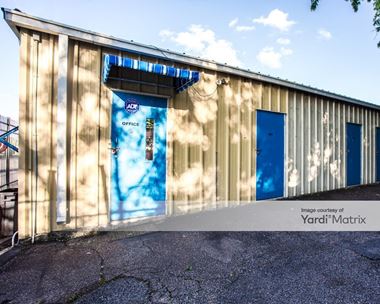Storage Units for Rent available at 313 Post Oak Drive, Conroe, TX 77301