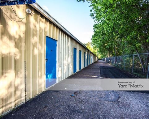 Source URL: https://cdnsc.rentcafe.com/dmslivecafe/3/1072664/1072664-1-2.jpg?width=-1&height=385&quality=80