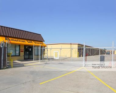 Storage Units for Rent available at 525 East Nasa Pkwy, Webster, TX 77598
