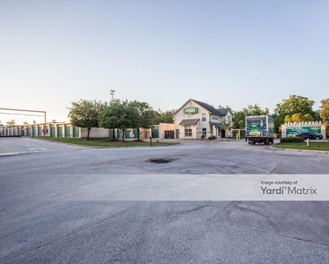 Source URL: https://cdnsc.rentcafe.com/dmslivecafe/3/1072670/1072670-1-2.jpg?width=-1&height=385&quality=80