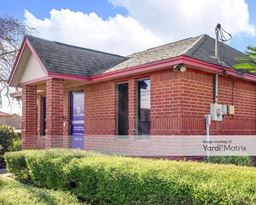 Image for Curio Storage - 508 East Main Street, Clute, TX