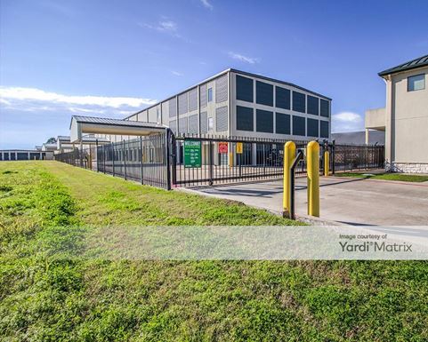 Source URL: https://cdnsc.rentcafe.com/dmslivecafe/3/1072672/1072672-1-3.jpg?width=-1&height=385&quality=80