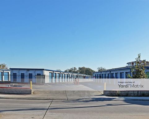 Source URL: https://cdnsc.rentcafe.com/dmslivecafe/3/1072683/1072683-1-3.jpg?width=-1&height=385&quality=80