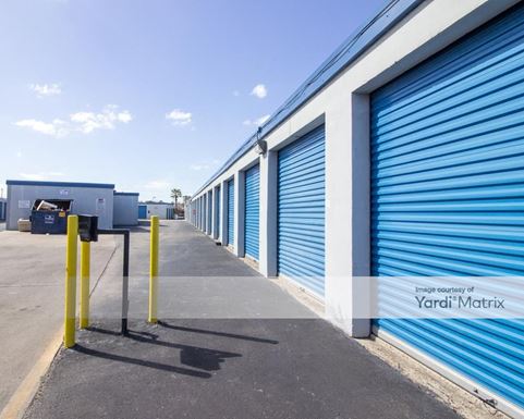 Source URL: https://cdnsc.rentcafe.com/dmslivecafe/3/1072684/1072684-1-4.jpg?width=-1&height=385&quality=80