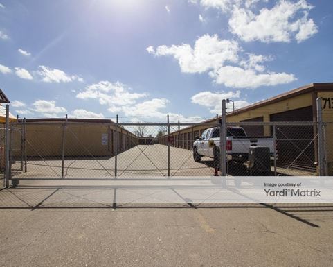 Source URL: https://cdnsc.rentcafe.com/dmslivecafe/3/1072687/1072687-1-5.jpg?width=-1&height=385&quality=80