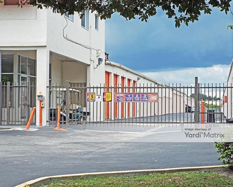 Source URL: https://cdnsc.rentcafe.com/dmslivecafe/3/1072697/1072697-1-4.jpg?width=-1&height=385&quality=80