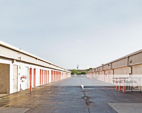 Source URL: https://cdnsc.rentcafe.com/dmslivecafe/3/1072700/1072700-1-5.jpg?width=-1&height=385&quality=80