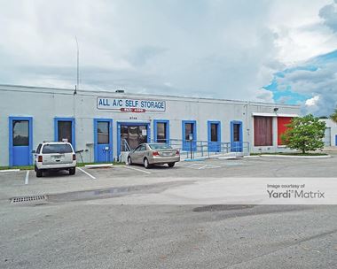 Storage Units for Rent available at 5740 Columbia Circle, West Palm Beach, FL 33407