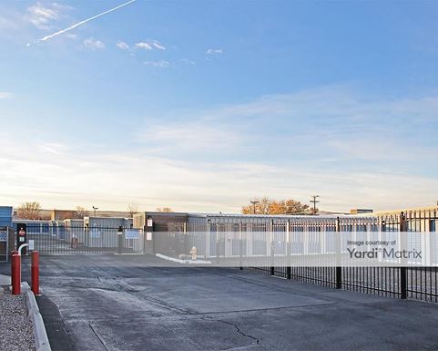 Source URL: https://cdnsc.rentcafe.com/dmslivecafe/3/1072744/1072744-1-4.jpg?width=-1&height=385&quality=80