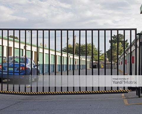 Source URL: https://cdnsc.rentcafe.com/dmslivecafe/3/1072751/1072751-1-4.jpg?width=-1&height=385&quality=80