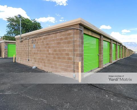 Source URL: https://cdnsc.rentcafe.com/dmslivecafe/3/1072755/1072755-1-4.jpg?width=-1&height=385&quality=80