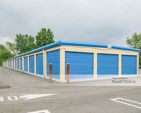 Source URL: https://cdnsc.rentcafe.com/dmslivecafe/3/1072779/1072779-1-6.jpg?width=-1&height=385&quality=80