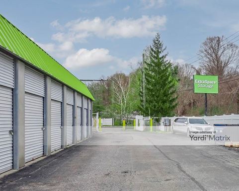 Source URL: https://cdnsc.rentcafe.com/dmslivecafe/3/1072792/1072792-1-4.jpg?width=-1&height=385&quality=80