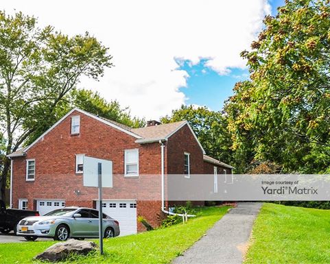 Source URL: https://cdnsc.rentcafe.com/dmslivecafe/3/1072815/1072815-1-2.jpg?width=-1&height=385&quality=80