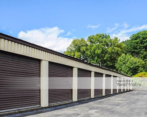 Source URL: https://cdnsc.rentcafe.com/dmslivecafe/3/1072815/1072815-1-6.jpg?width=-1&height=385&quality=80