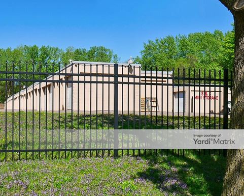 Source URL: https://cdnsc.rentcafe.com/dmslivecafe/3/1072838/1072838-1-4.jpg?width=-1&height=385&quality=80