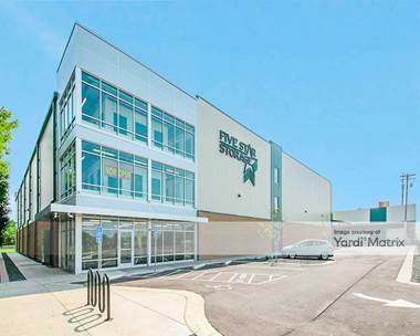 Storage Units for Rent available at 1400 Selby Avenue, St. Paul, MN 55104