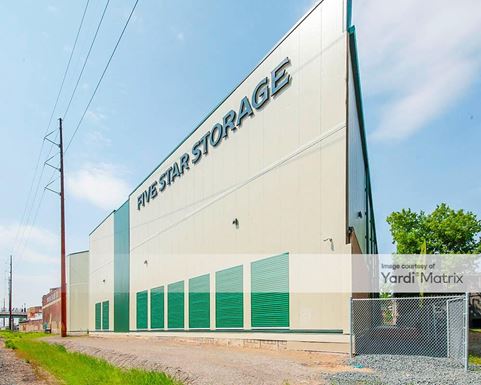 Source URL: https://cdnsc.rentcafe.com/dmslivecafe/3/1072852/1072852-1-4.jpg?width=-1&height=385&quality=80