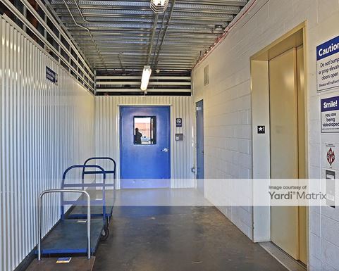 Source URL: https://cdnsc.rentcafe.com/dmslivecafe/3/1072856/1072856-1-4.jpg?width=-1&height=385&quality=80