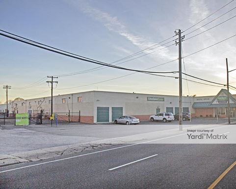 Source URL: https://cdnsc.rentcafe.com/dmslivecafe/3/1072859/1072859-1-3.jpg?width=-1&height=385&quality=80